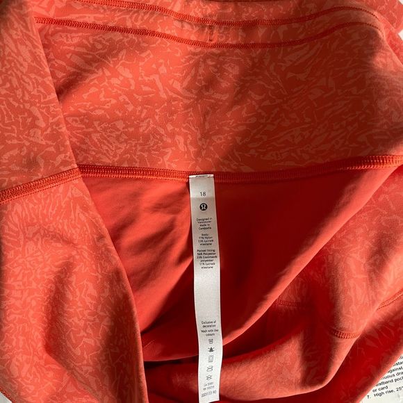Lululemon Wunder Train HR 25 Size 20 - Picture 9 of 11